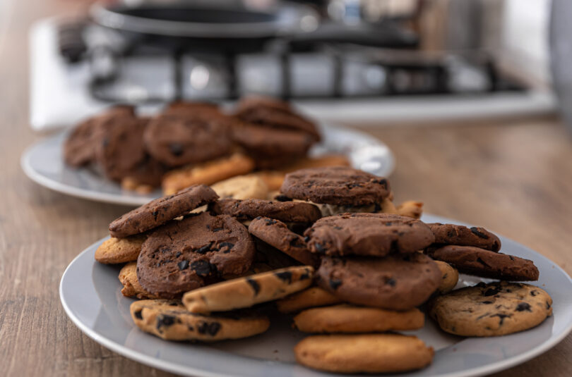 Cookie Brownie Platter (20 Cookies, 6 Brownies)